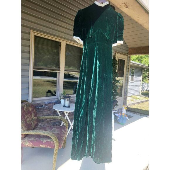 Vintage 1970s Dress Women's XS Green Emerald Velvet Long Maxi Lace Tie Waist - Picture 9 of 9